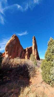 Really beautiful here.  A little hike to earn our lunch calories.