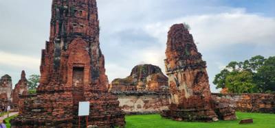 Last Temple for the day.  Same with the last one this one was ravaged by war.  A head removed from one of the Buddha's w