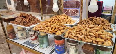 Shopping and lunch in the Fes Medina market.  Super crowded.  A few high pressure sales folks.  Lots to look at. Julie a