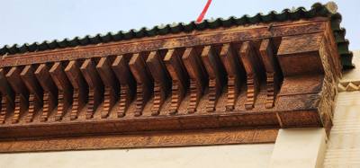 Architecture, paintings, woodwork and other interesting and beautiful things in the Fes Medina market.