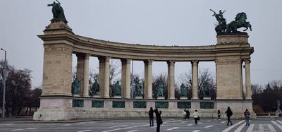 First stop this morning was Hero's Square.