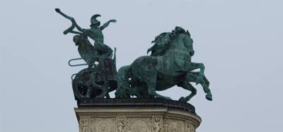 First stop this morning was Hero's Square.