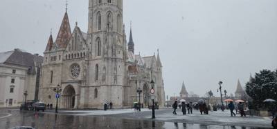 Visited Matthias Church and the surrounding area.  The real test was that we were treated to a short  organ concert.  Gr
