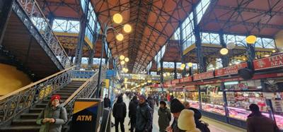 Had a little time for lunch and shopping at the Central Market.  This is a great place not just for eating and shopping 